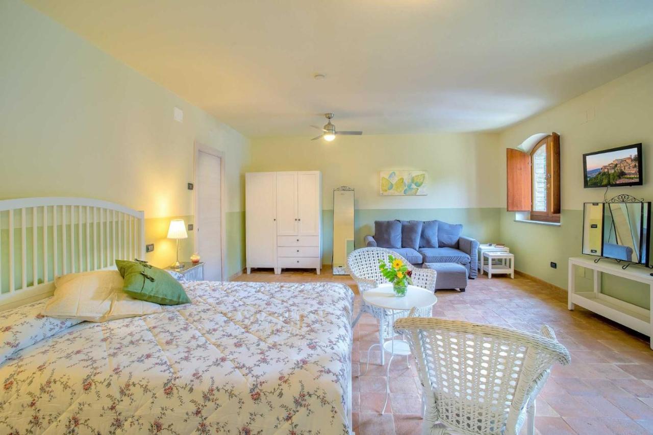 Torrenova Di Assisi Country House ภายนอก รูปภาพ
